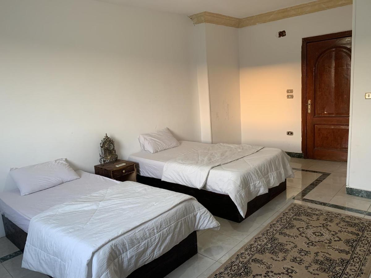 King Khufu Pyramids View Hotel Kafret el-Gabal Buitenkant foto