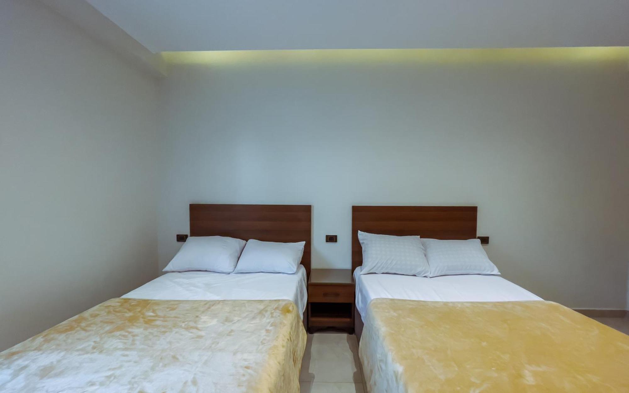 King Khufu Pyramids View Hotel Kafret el-Gabal Kamer foto