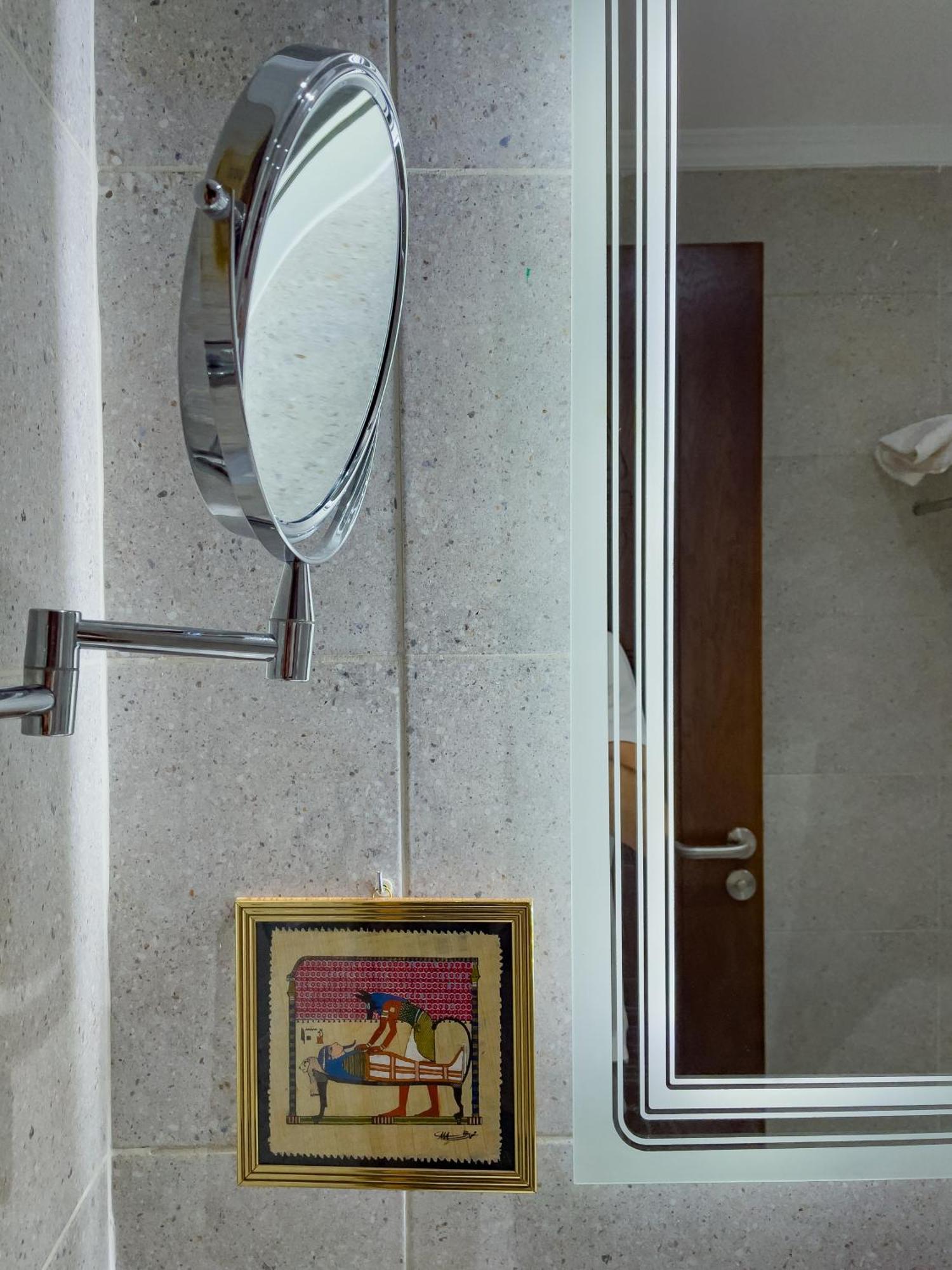 King Khufu Pyramids View Hotel Kafret el-Gabal Kamer foto